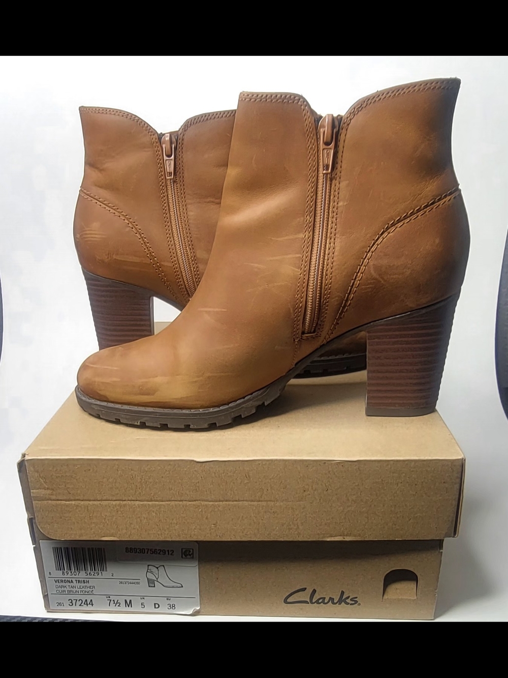 Clarks Women's Tan Leather Ankle Boots with Block Heel
